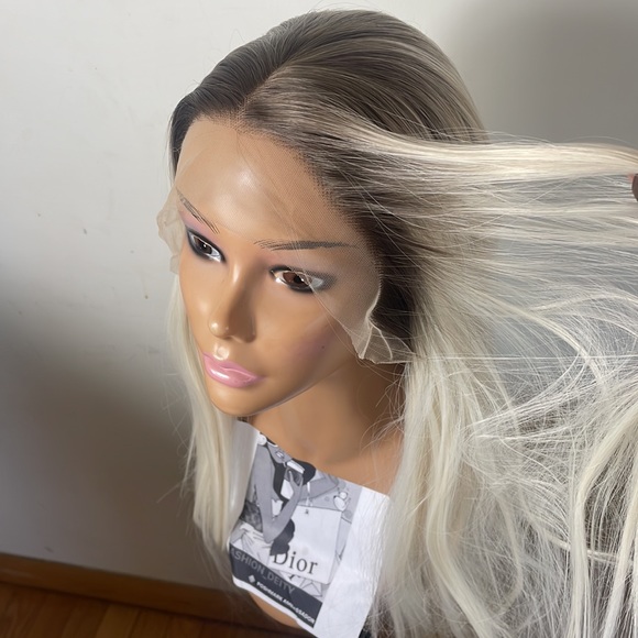 - - 💫24” BLONDE OMBRÉ NATURAL STRAIGHT LACE FRONT WIG - Picture 1 of 17